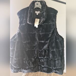 Carmen Marc Valvo Plush Black Vest